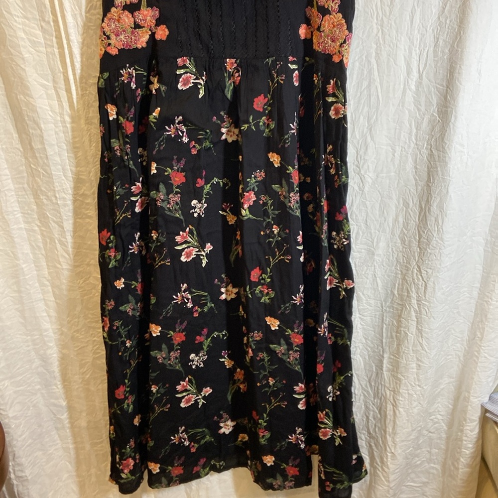 NWT Maeve Anthropologie Black Floral Maxi Dress Beaded Embroidery Size M - Picture 3 of 9
